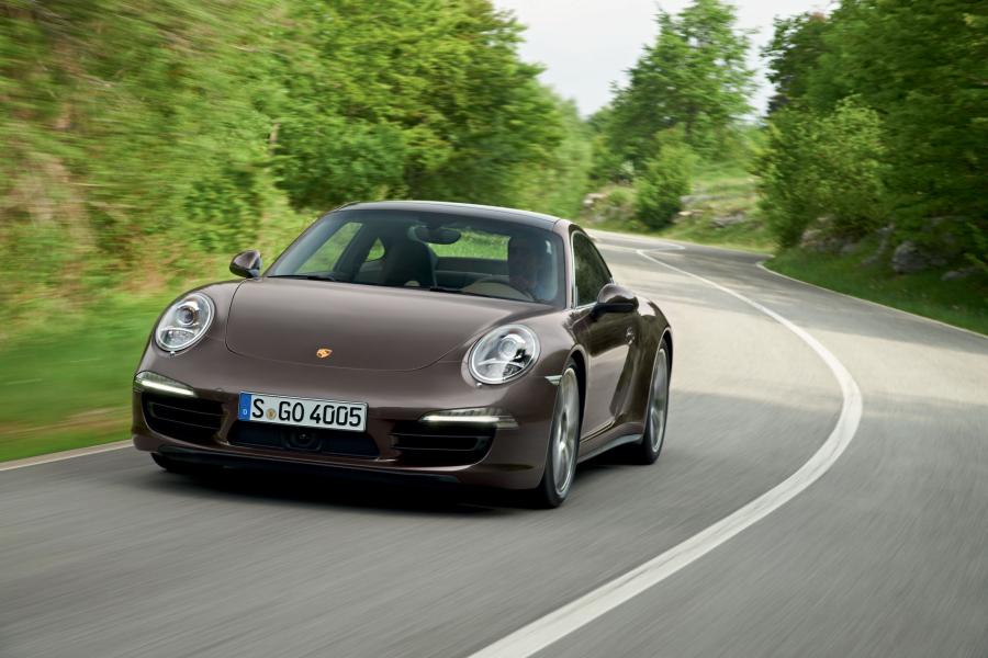  Porsche 911 Carrera 4S 2012 года  (фото 17 из 18)